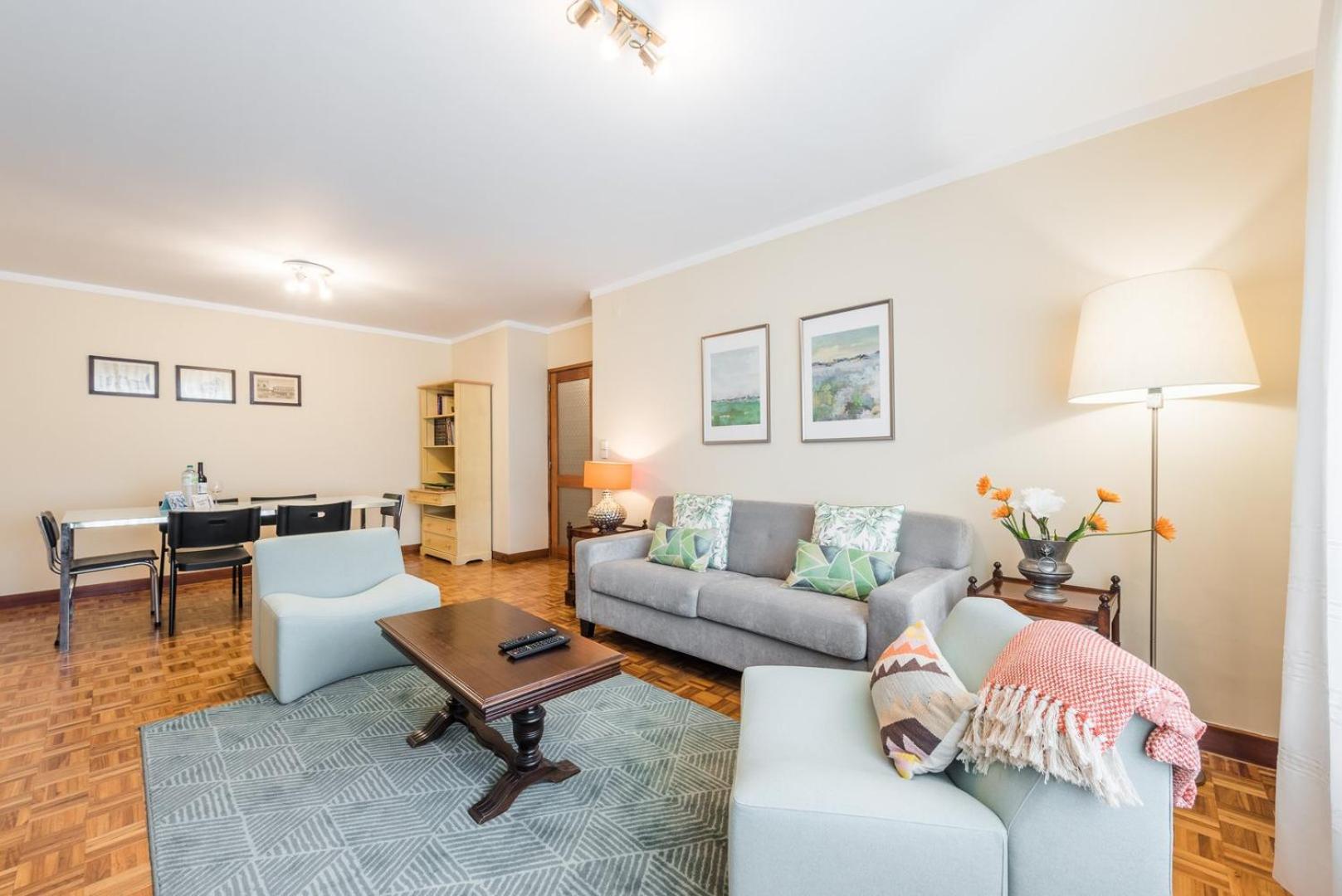 Guestready - Eclectic Haven In The Heart Of Porto Apartment Bagian luar foto