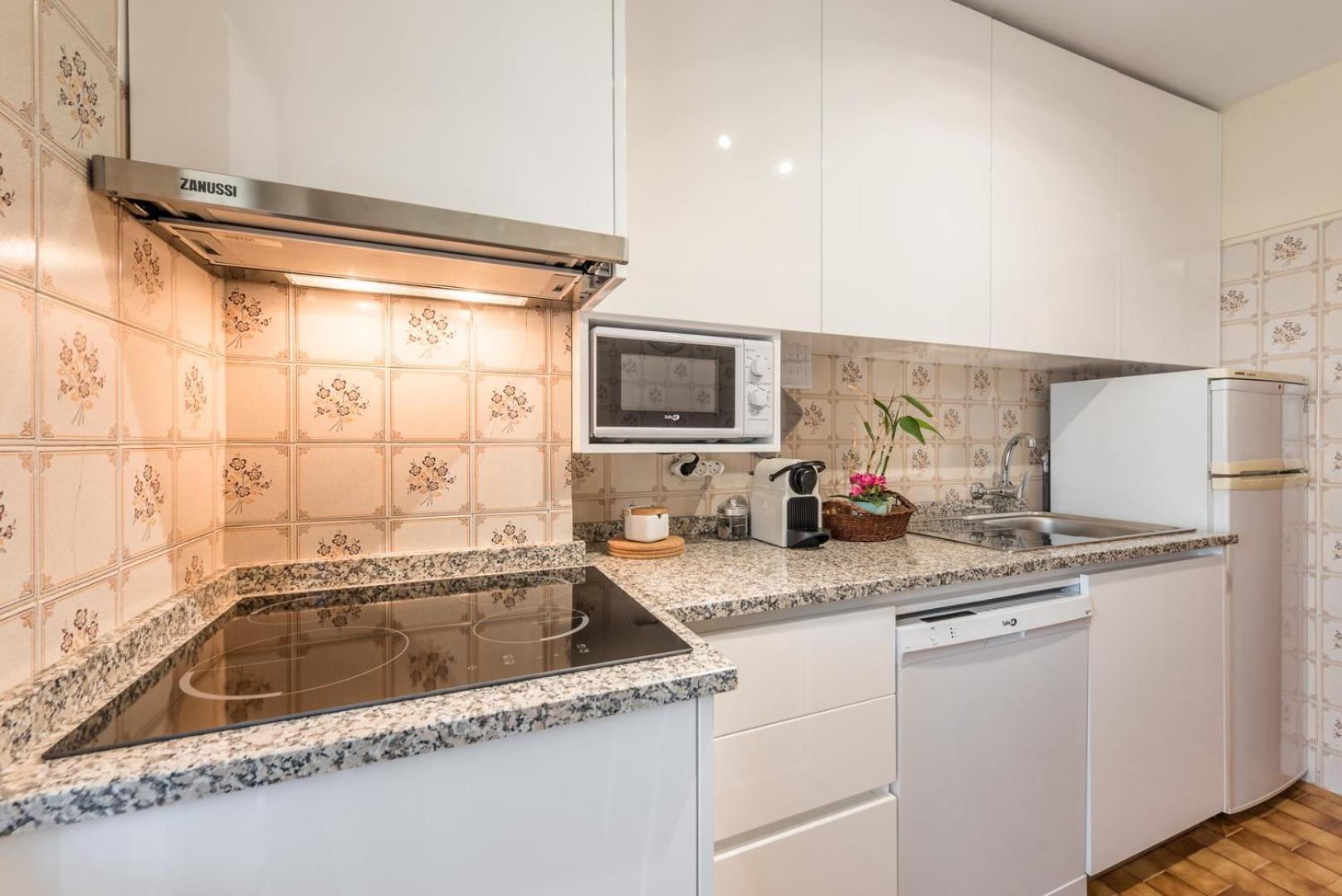 Guestready - Eclectic Haven In The Heart Of Porto Apartment Bagian luar foto