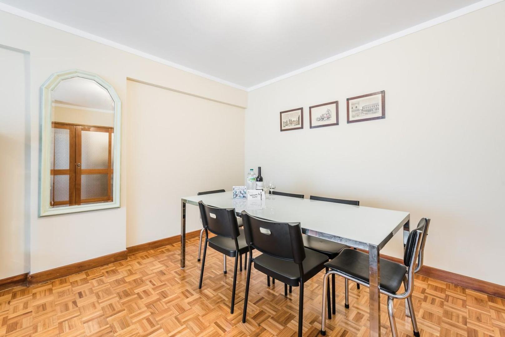 Guestready - Eclectic Haven In The Heart Of Porto Apartment Bagian luar foto